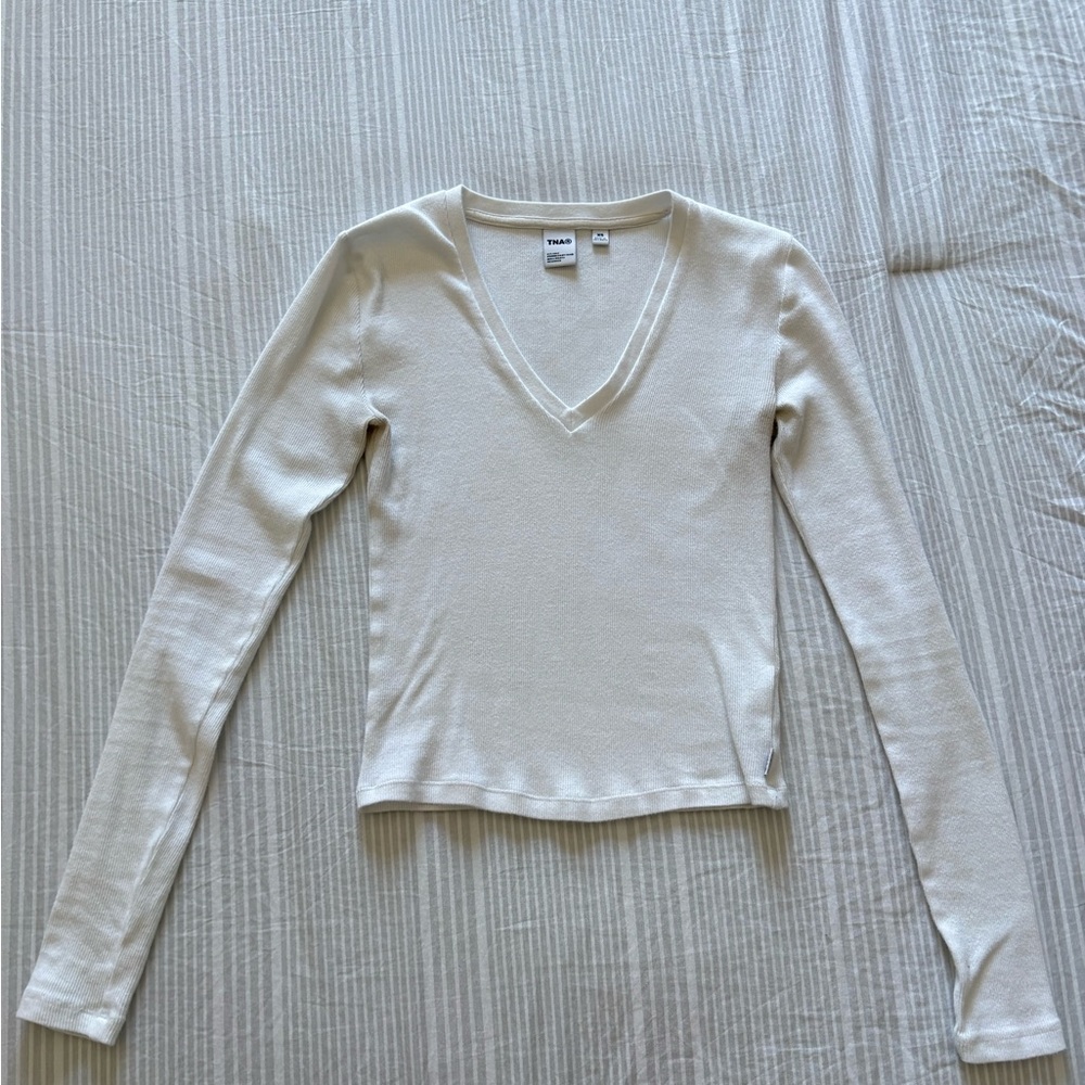 TNA Aritzia Cream Long Sleeve V-Neck Top